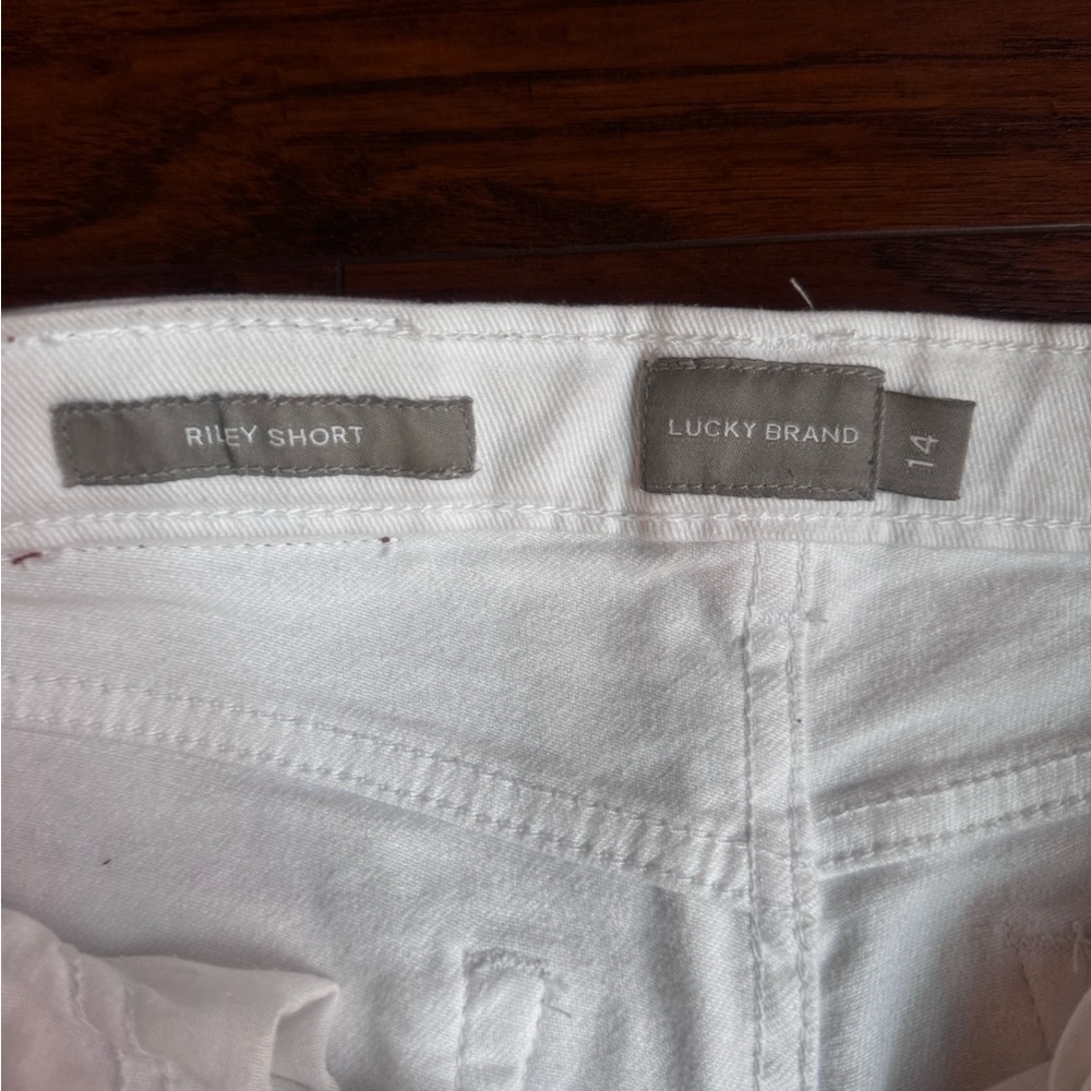 {Lucky Brand + New York Laundry} bundle of shorts - Picture 15 of 16